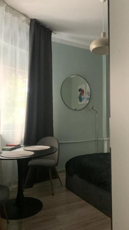 Cozy Studio In The Heart Of Bucharest Apartment Exterior photo